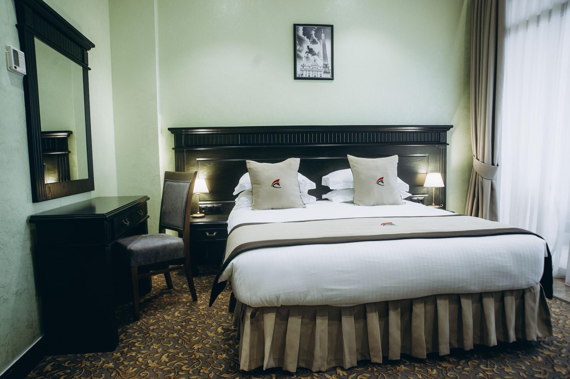 Colosseum Marina Hotel Batumi Ngoại thất bức ảnh